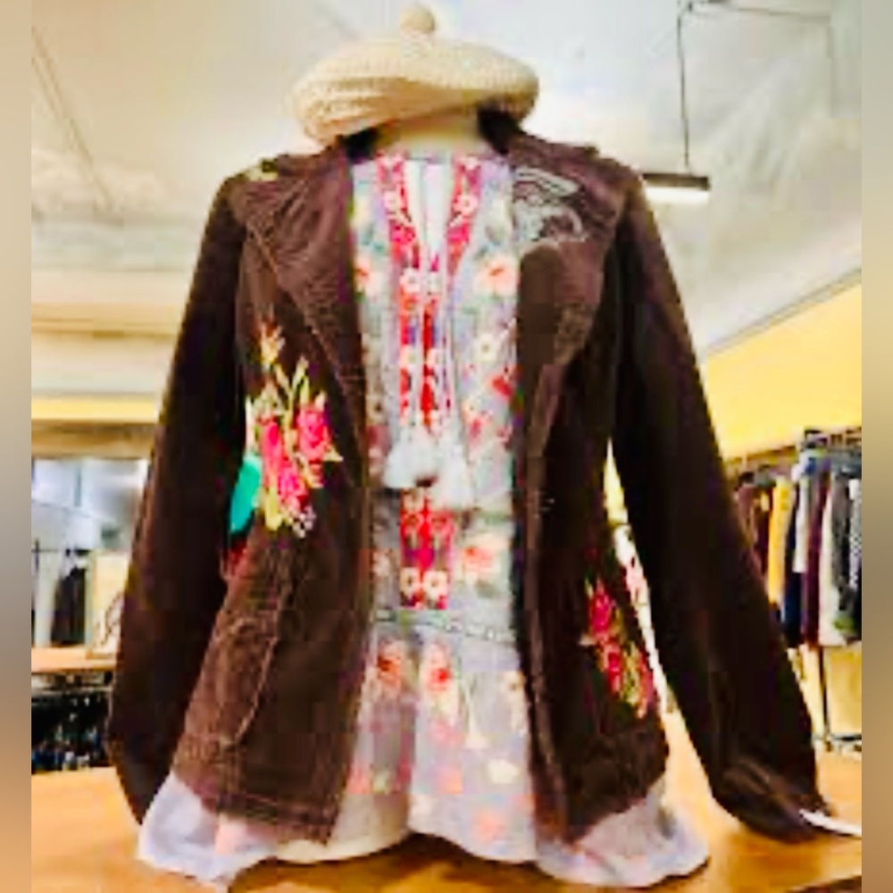 Vintage Corduroy Embroidered Blazer
